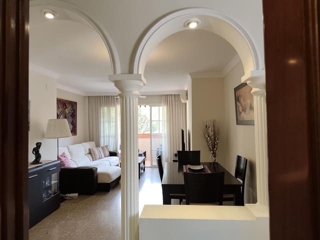 4 Zimmer Apartment zu verkaufen in Ciudad Jardín, Málaga Stadt mit Garage - 399.000 € (Ref: 10161757)