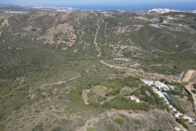 Grunde uden byggetilladelser til salg i Casares - € 1.448.000 (Ref: 10171568)