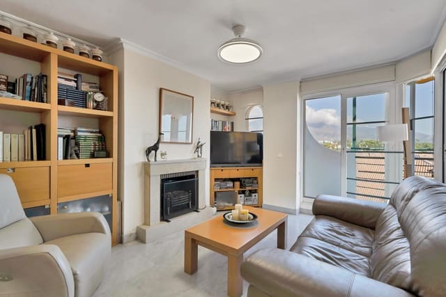 2 slaapkamer Appartement te koop in Nueva Andalucia, Marbella met zwembad garage - € 500.000 (Ref: 10173875)