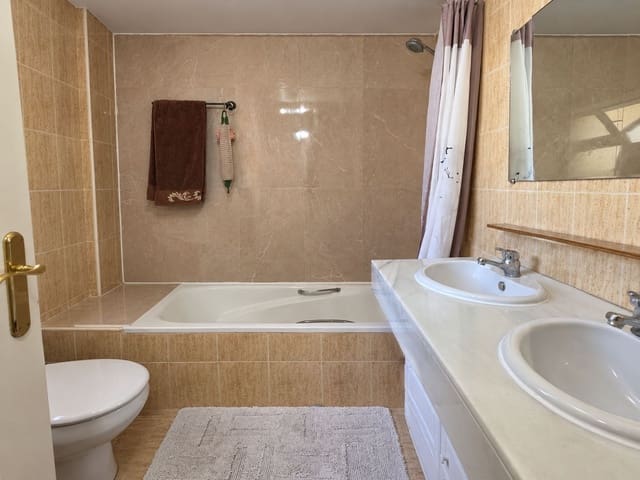 1 sypialnia Apartament na sprzedaż w Sitio de Calahonda, Mijas z basenem - 242 000 € (Ref: 10177412)