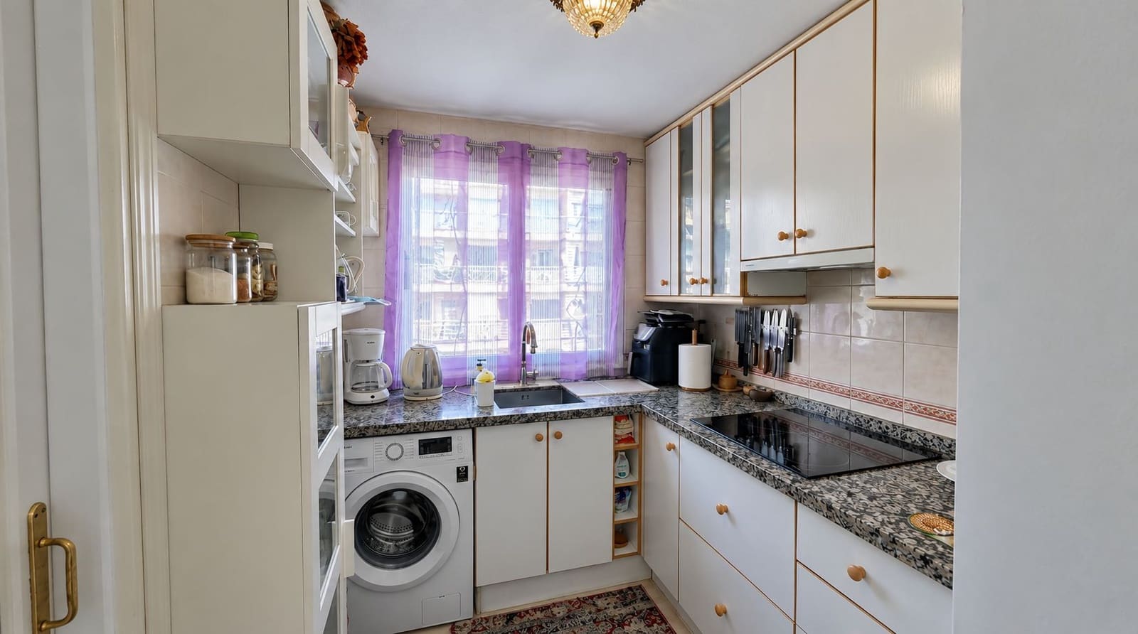 1 sypialnia Apartament na sprzedaż w Sitio de Calahonda z basenem - 242 000 € (Ref: 10177412)