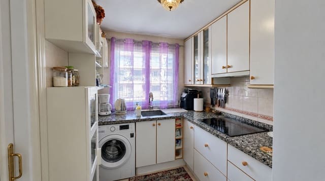 1 sypialnia Apartament na sprzedaż w Sitio de Calahonda, Mijas z basenem - 242 000 € (Ref: 10177412)