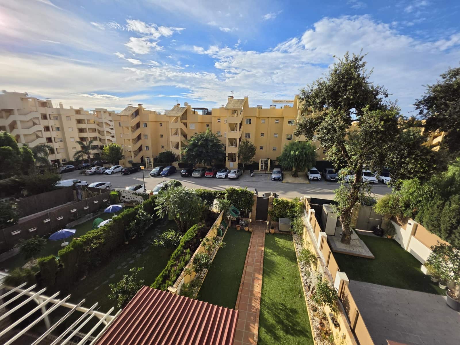 1 sypialnia Apartament na sprzedaż w Sitio de Calahonda z basenem - 242 000 € (Ref: 10177412)