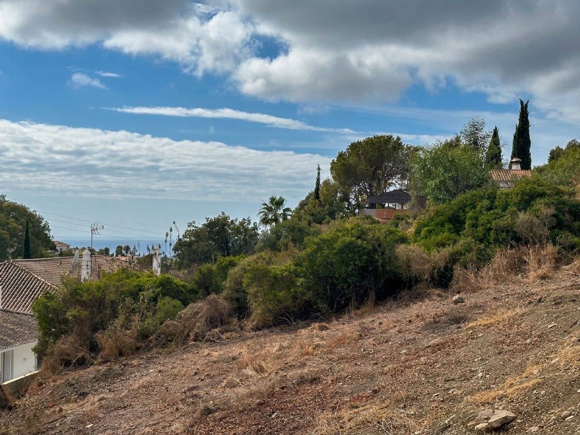 Byggegrund til salg i Elviria - € 395.000 (Ref: 10183096)