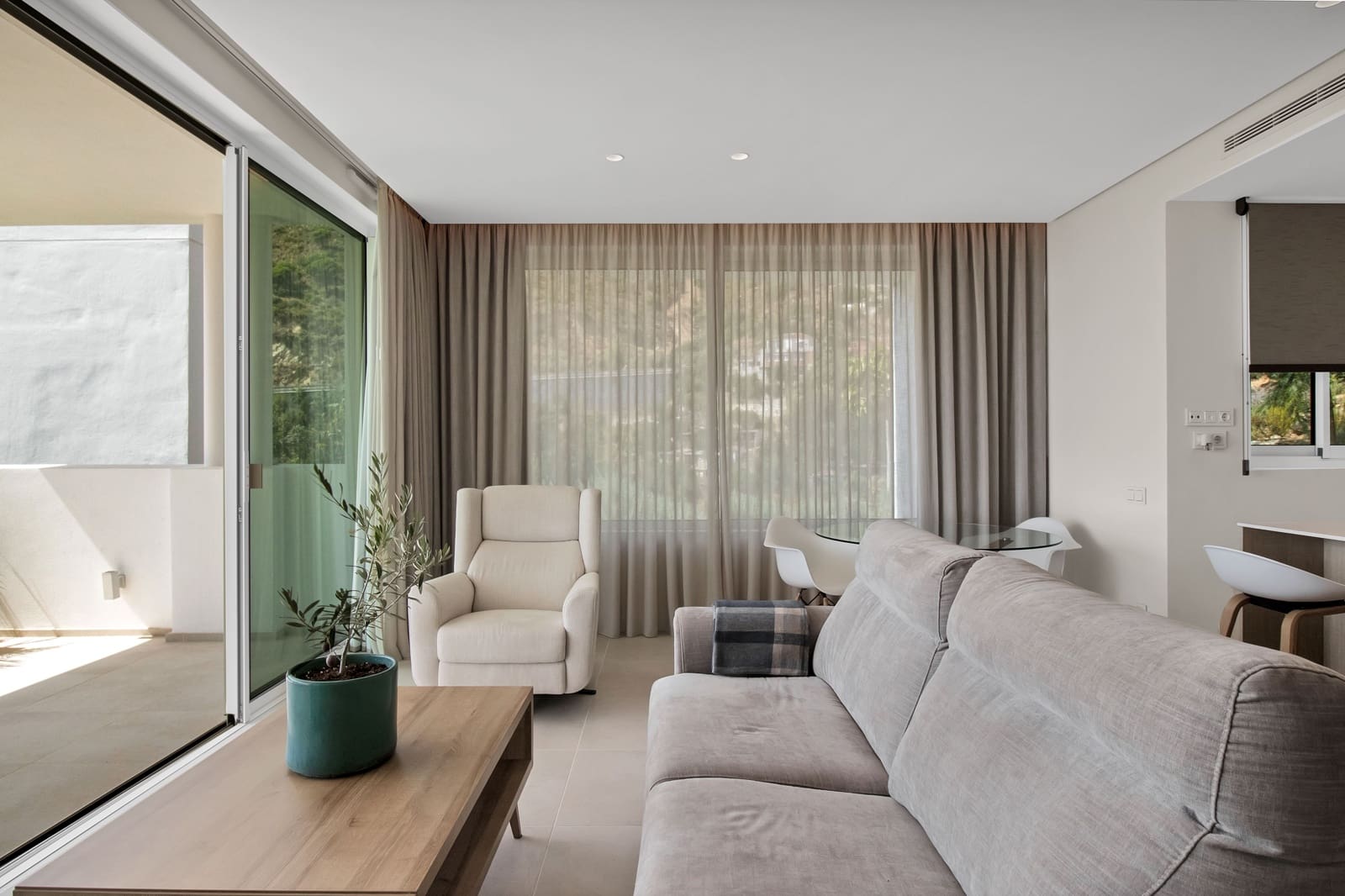 2 bedroom Apartment for rent in Ojen - € 3,500 (Ref: 7943439)