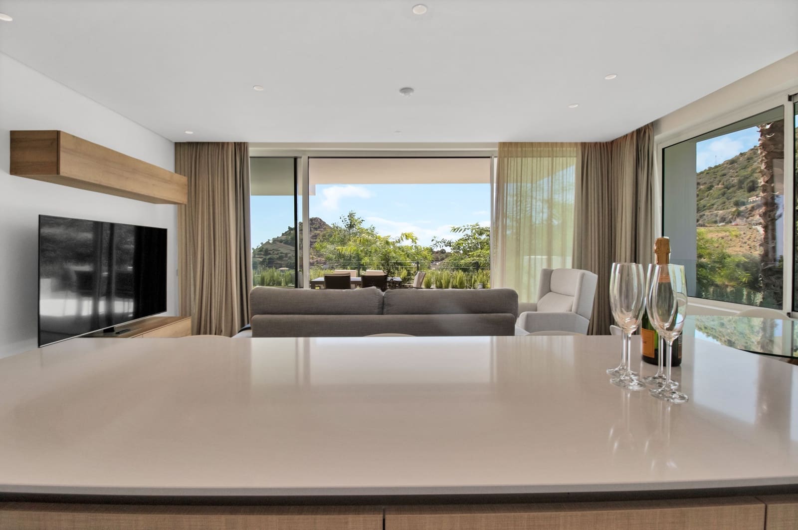 2 bedroom Apartment for rent in Ojen - € 3,500 (Ref: 7943439)