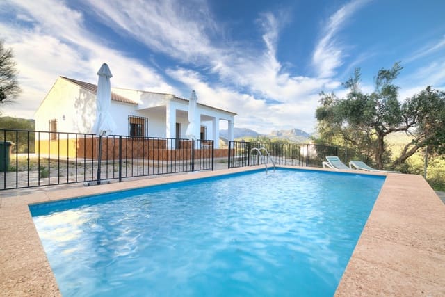 4 Zimmer Villa zu verkaufen in Comares mit Pool - 260.000 € (Ref: 7987941)