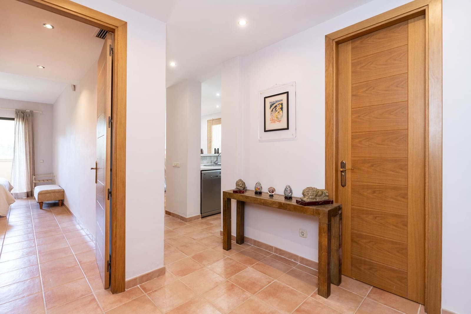 2 sovrum Lägenhet att hyra i Marbella med pool - 1 800 € (Ref: 8344975)