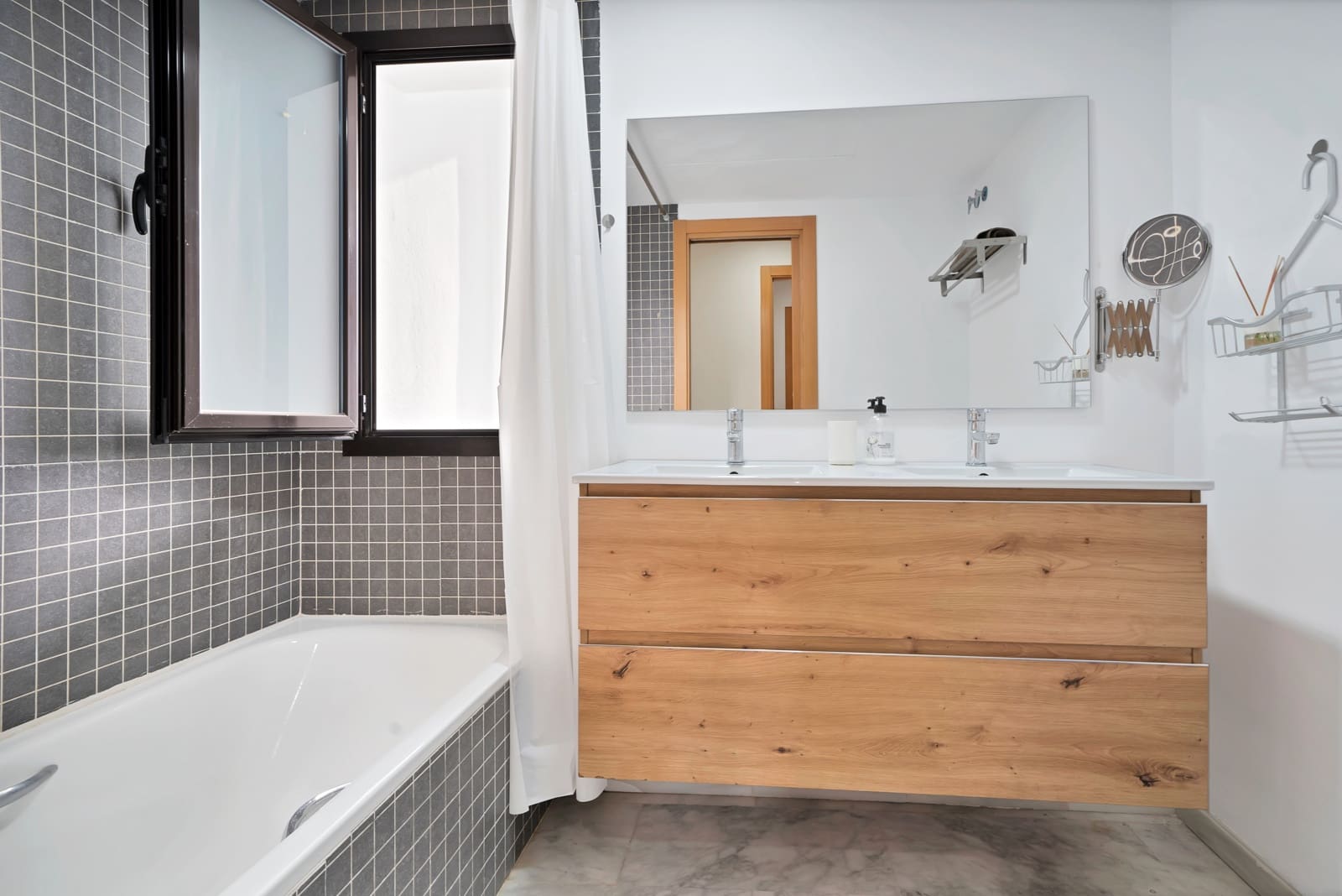 3 sypialnia Willa na sprzedaż w Riviera del Sol - 558 000 € (Ref: 8557296)