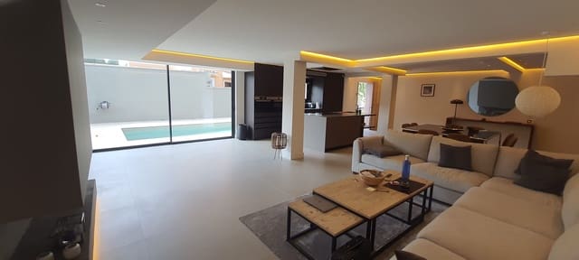 4 makuuhuone Huvila vuokrattavana paikassa Marbella - 6 900 € (Ref: 8561595)