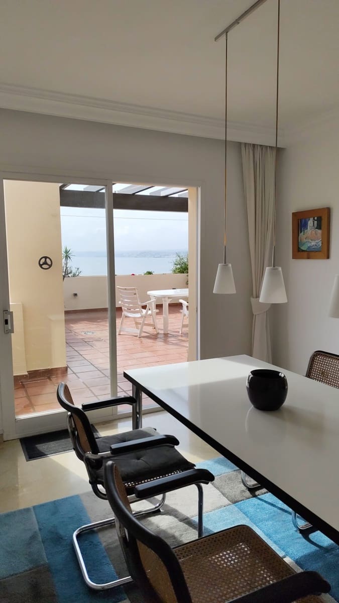 2 soverom Leilighet til leie i Estepona med svømmebasseng - € 2 000 (Ref: 8630212)