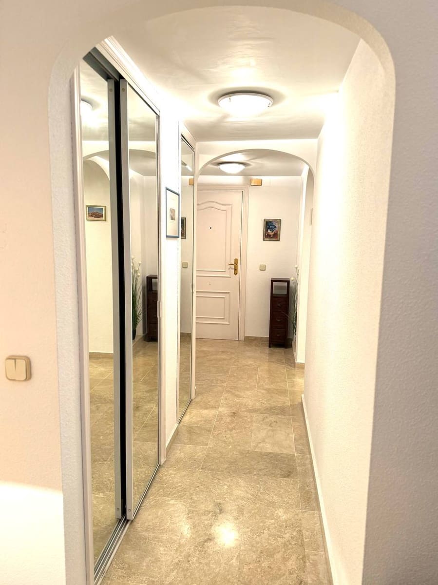 2 soverom Leilighet til leie i Estepona med svømmebasseng - € 2 000 (Ref: 8630212)