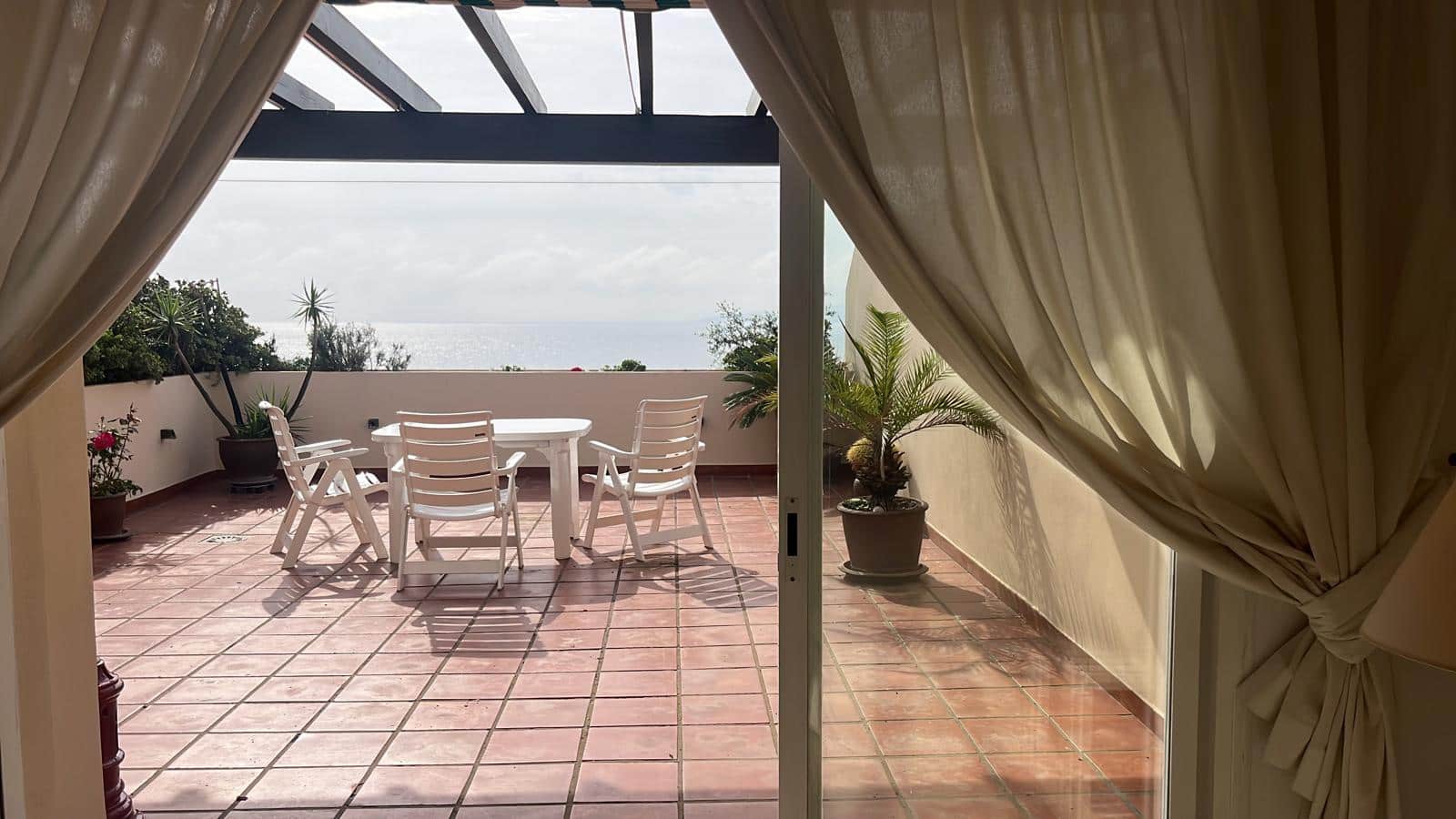 2 soverom Leilighet til leie i Estepona med svømmebasseng - € 2 000 (Ref: 8630212)
