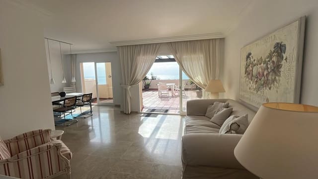2 soverom Leilighet til leie i Estepona med svømmebasseng - € 2 000 (Ref: 8630212)