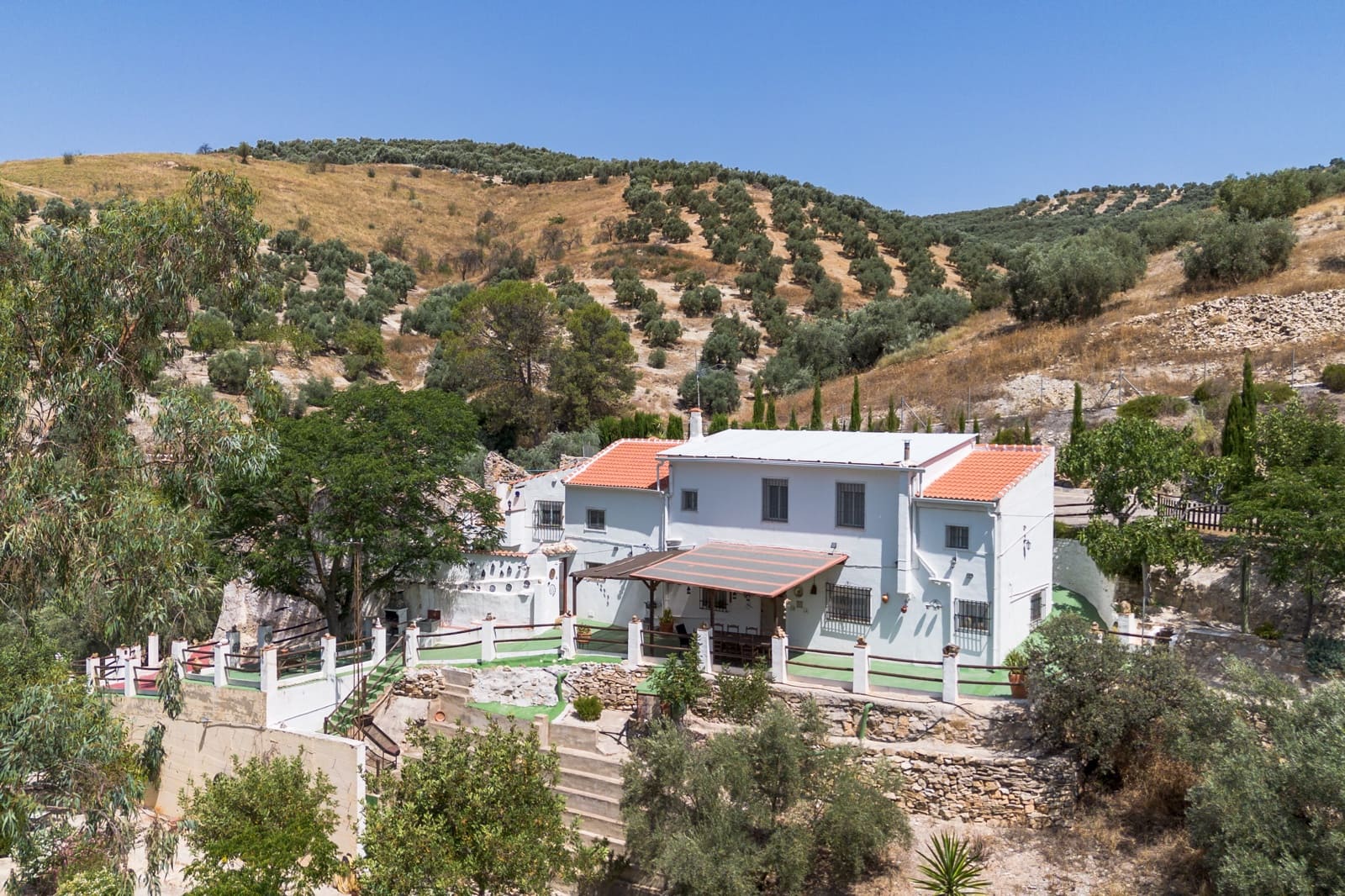 5 sypialnia Finka/Dom wiejski na sprzedaż w Cuevas de San Marcos z basenem - 238 000 € (Ref: 8645188)