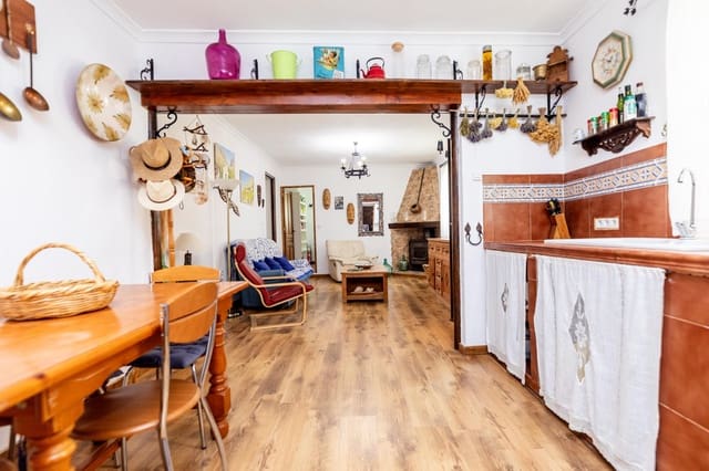 5 makuuhuone Maalaistalo myytävänä paikassa Cuevas de San Marcos mukana uima-altaan - 225 000 € (Ref: 8645188)