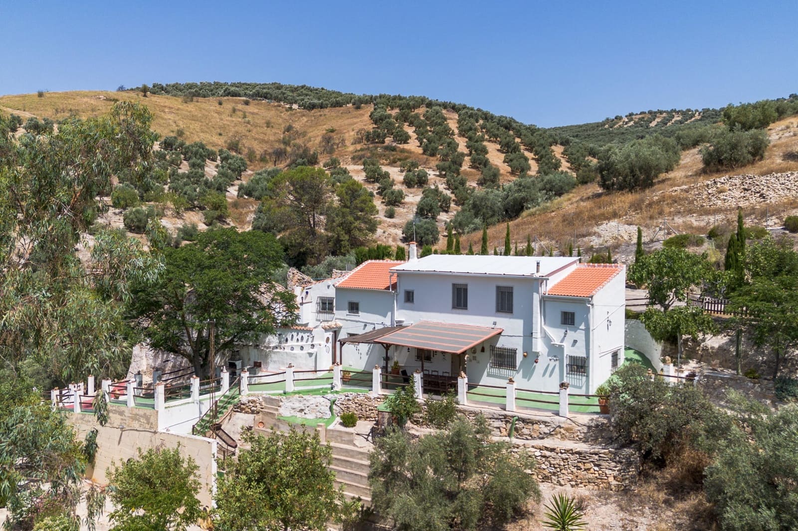5 sypialnia Finka/Dom wiejski na sprzedaż w Cuevas de San Marcos z basenem - 225 000 € (Ref: 8645188)