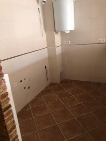 2 bedroom Apartment for sale in Agrón - € 67,000 (Ref: 8662631)