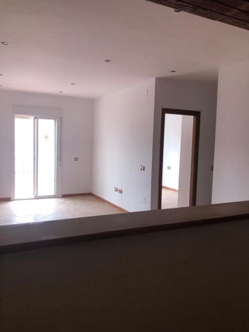 2 bedroom Apartment for sale in Agrón - € 67,000 (Ref: 8662631)
