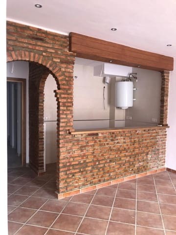 2 slaapkamer Appartement te koop in Agrón - € 67.000 (Ref: 8662631)