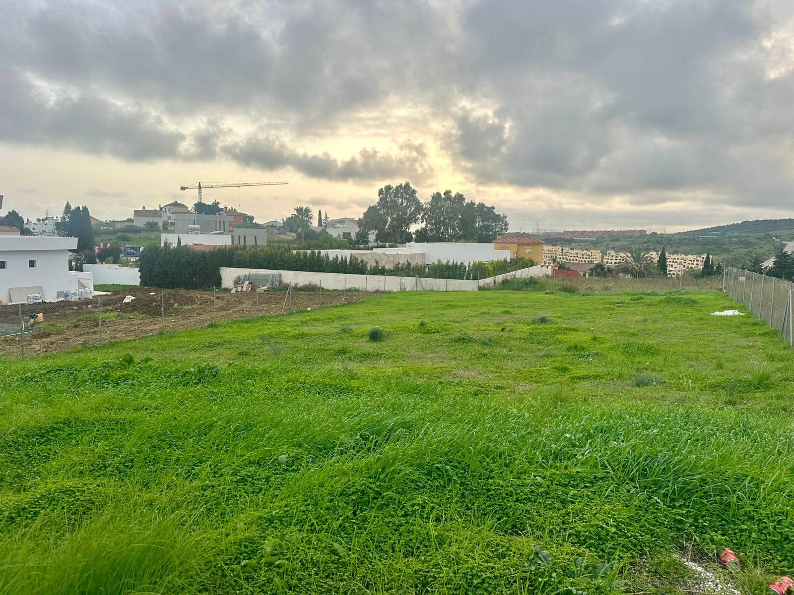 Building Plot for sale in Estepona - € 449,000 (Ref: 8679995)