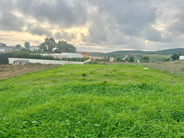 Terreno para Construção para venda em Estepona - 449 000 € (Ref: 8679995)