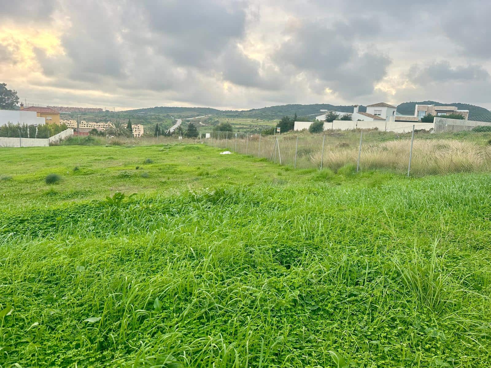 Building Plot for sale in Estepona - € 449,000 (Ref: 8679995)