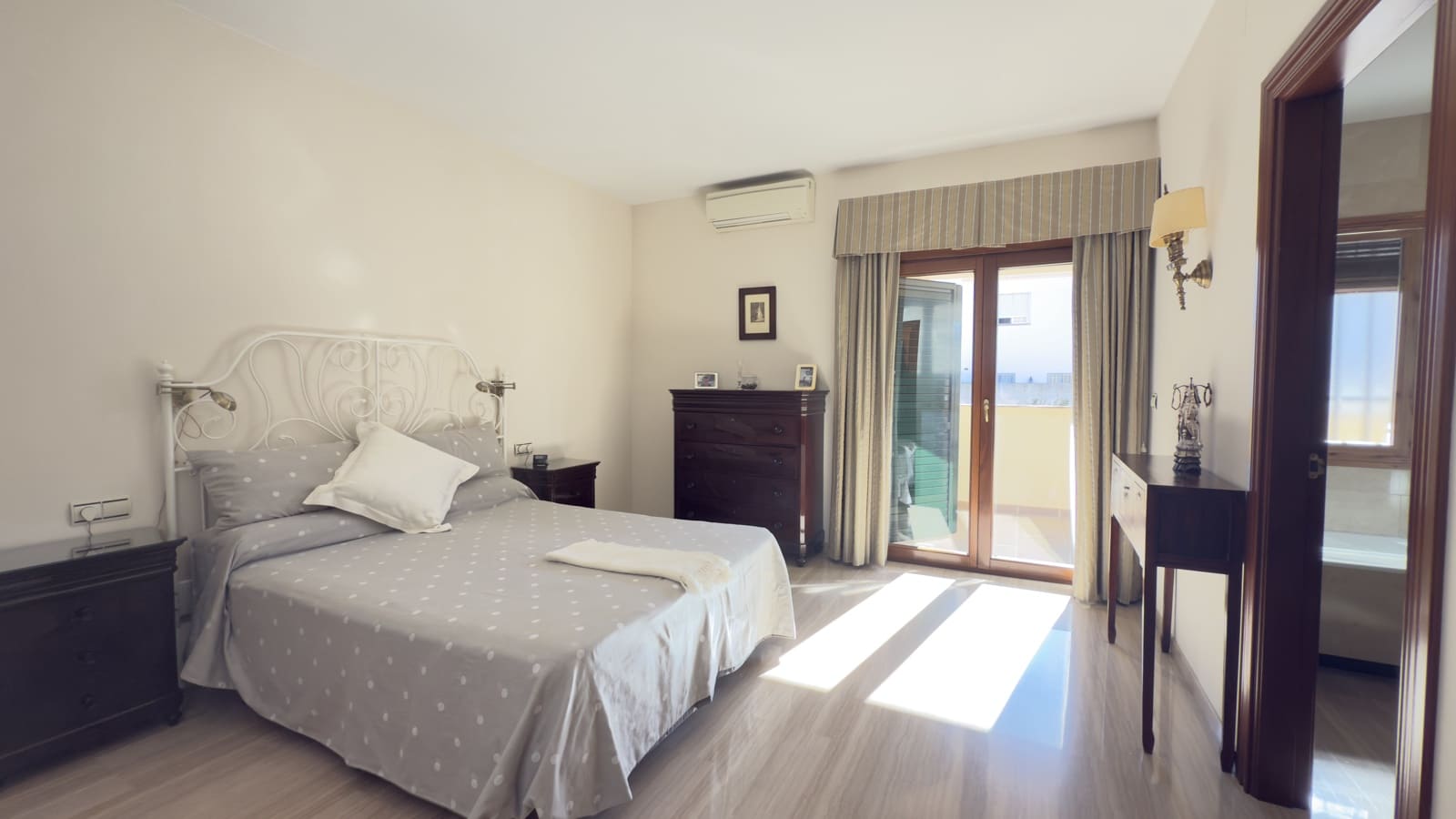 4 quarto Moradia para venda em Antequera com piscina - 525 000 € (Ref: 8709299)