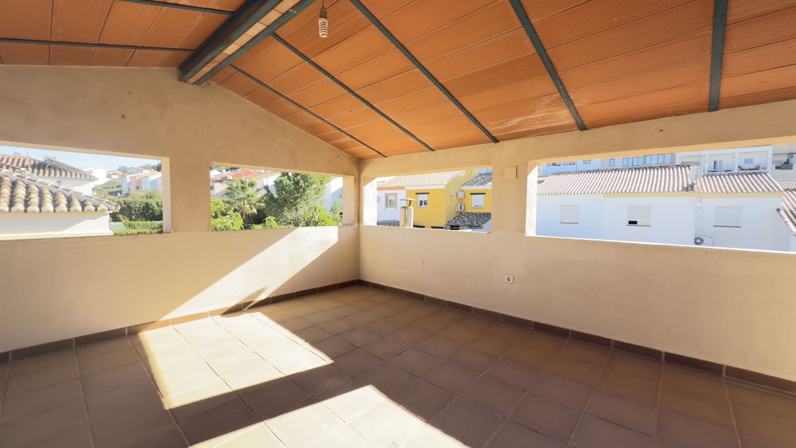 4 quarto Moradia para venda em Antequera com piscina - 525 000 € (Ref: 8709299)
