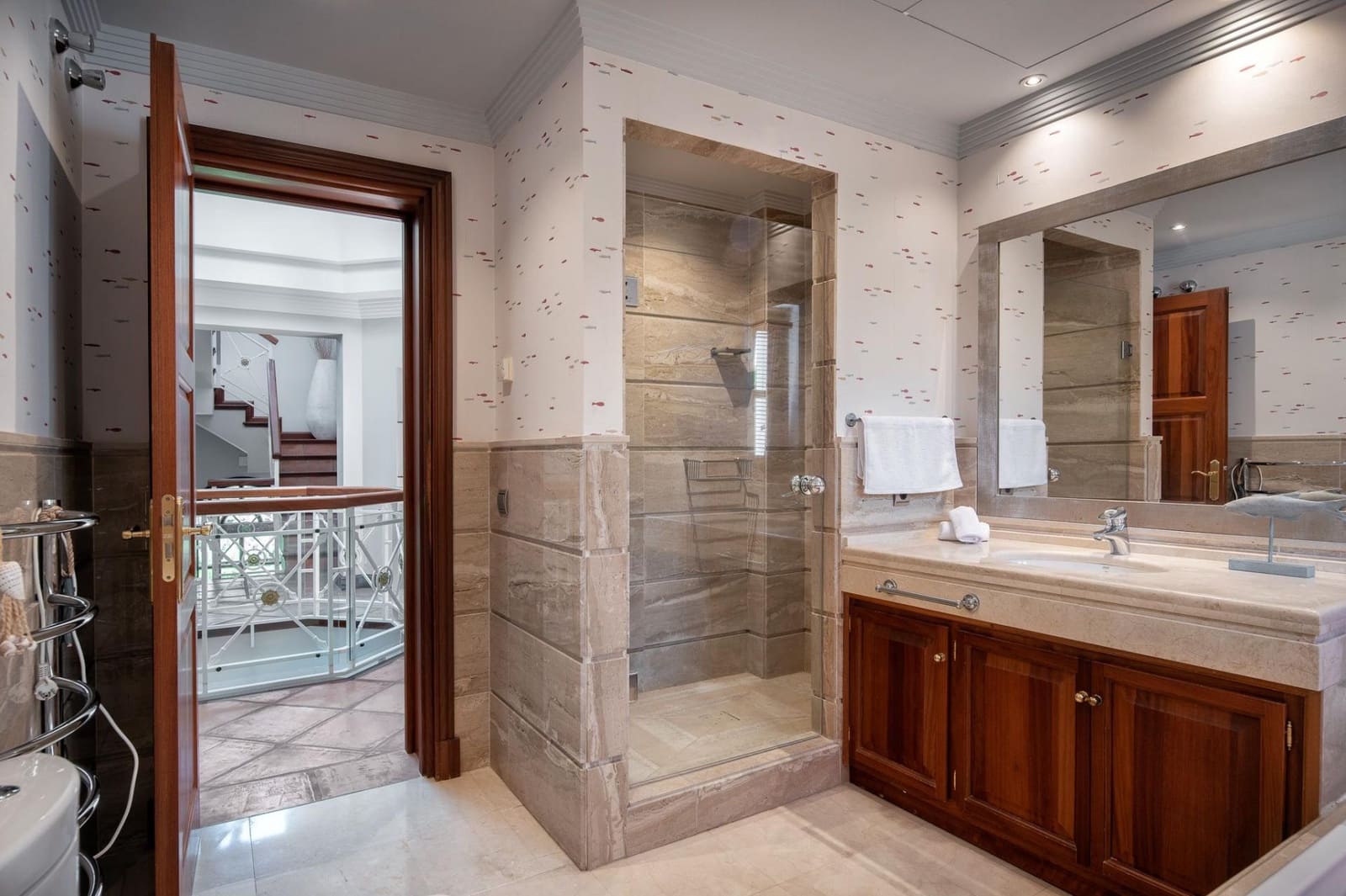 5 soverom Villa til leie i Golden Mile med svømmebasseng - € 15 000 (Ref: 8786436)