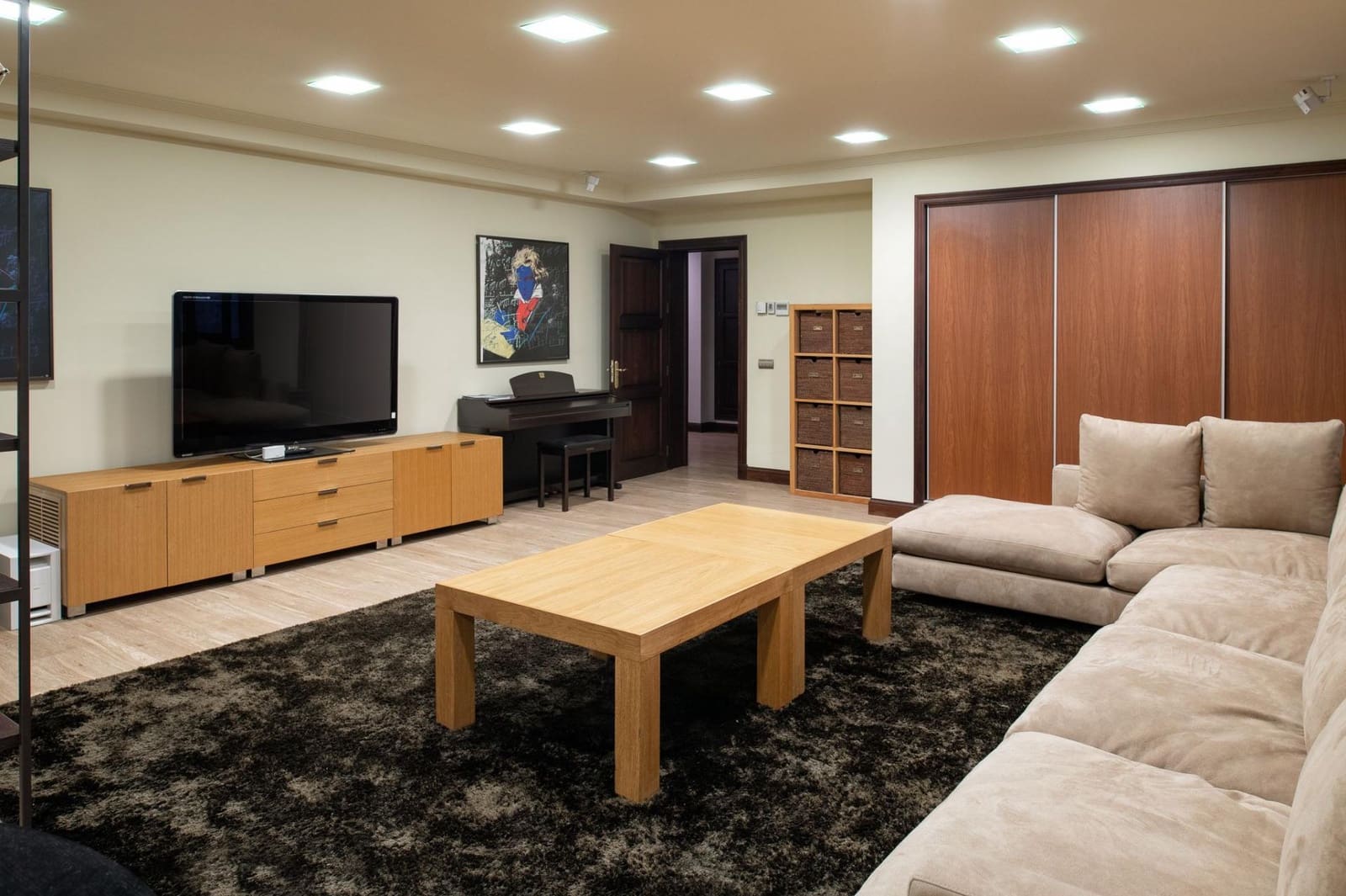 5 soverom Villa til leie i Golden Mile med svømmebasseng - € 15 000 (Ref: 8786436)