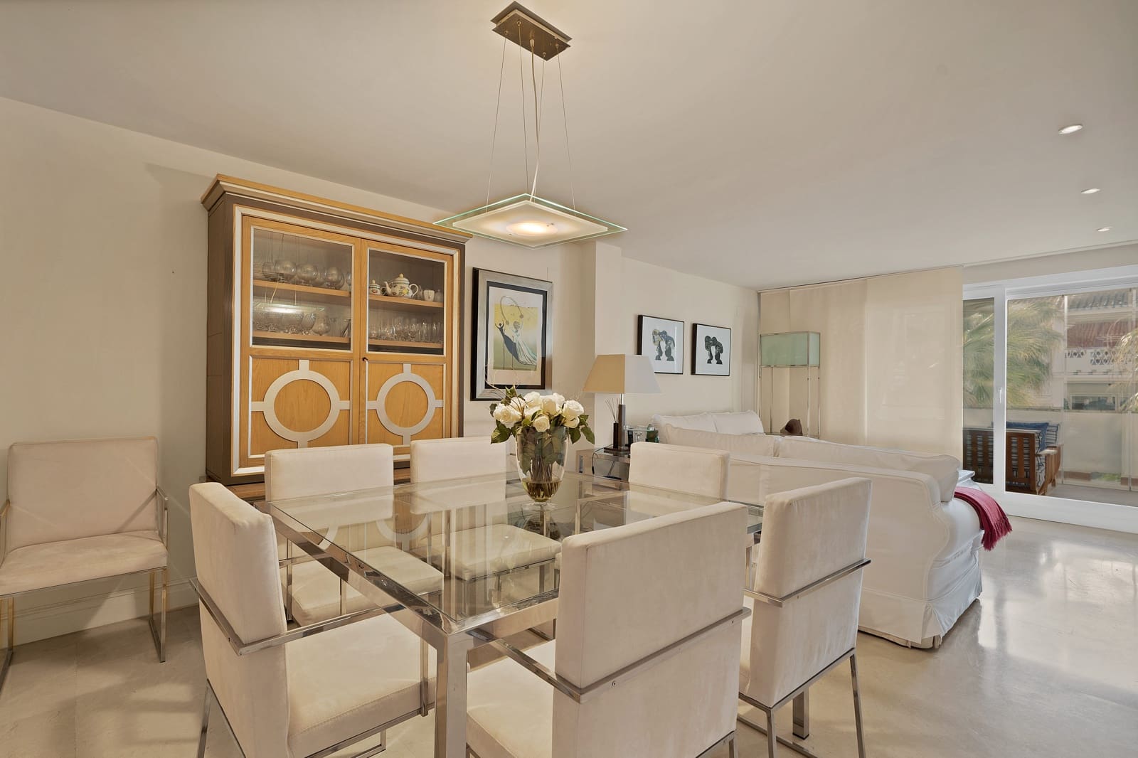 3 sypialnia Apartament do wynajęcia w Marbella z basenem - 3 500 € (Ref: 8792578)