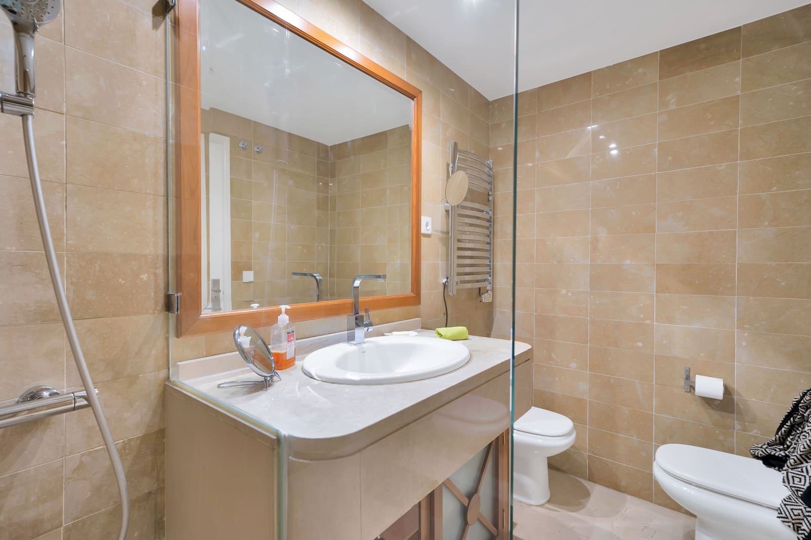 3 sypialnia Apartament do wynajęcia w Marbella z basenem - 3 500 € (Ref: 8792578)