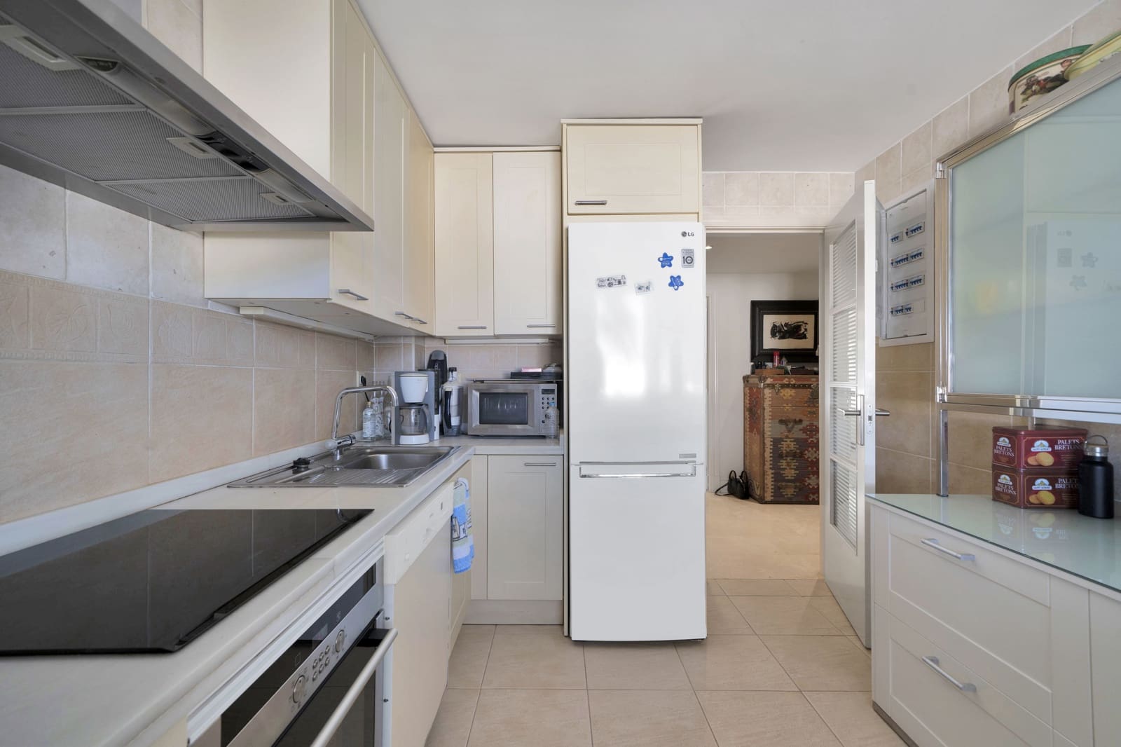 3 sypialnia Apartament do wynajęcia w Marbella z basenem - 3 500 € (Ref: 8792578)