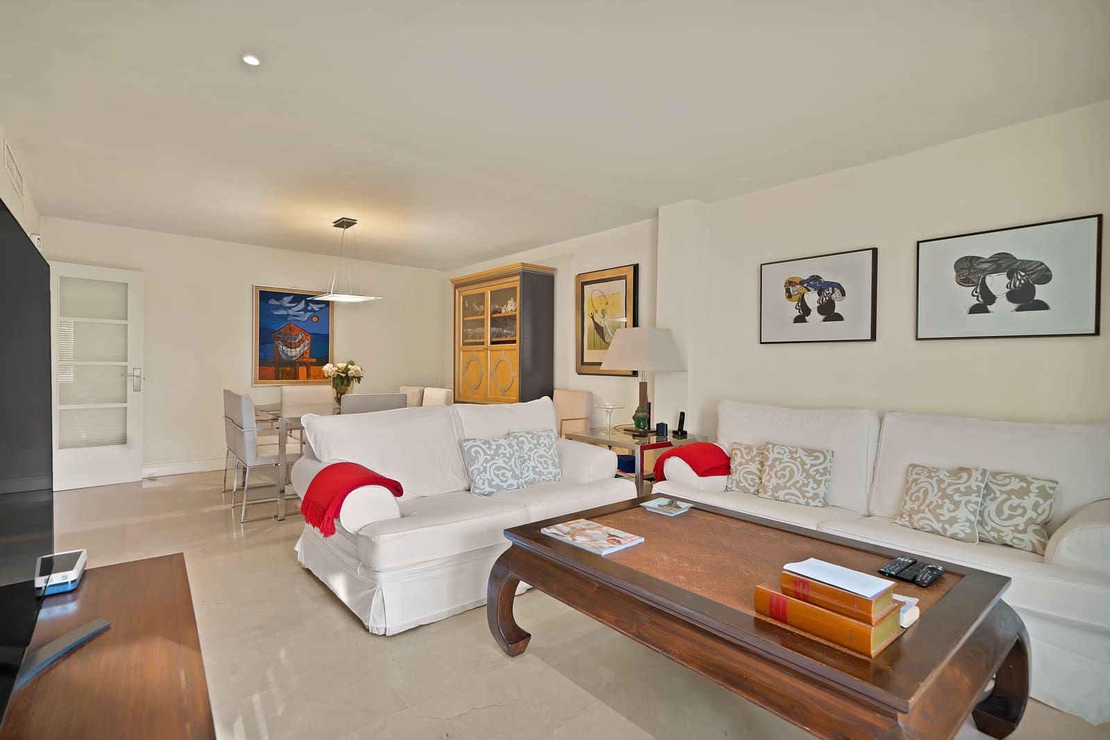 3 sypialnia Apartament do wynajęcia w Marbella z basenem - 3 500 € (Ref: 8792578)