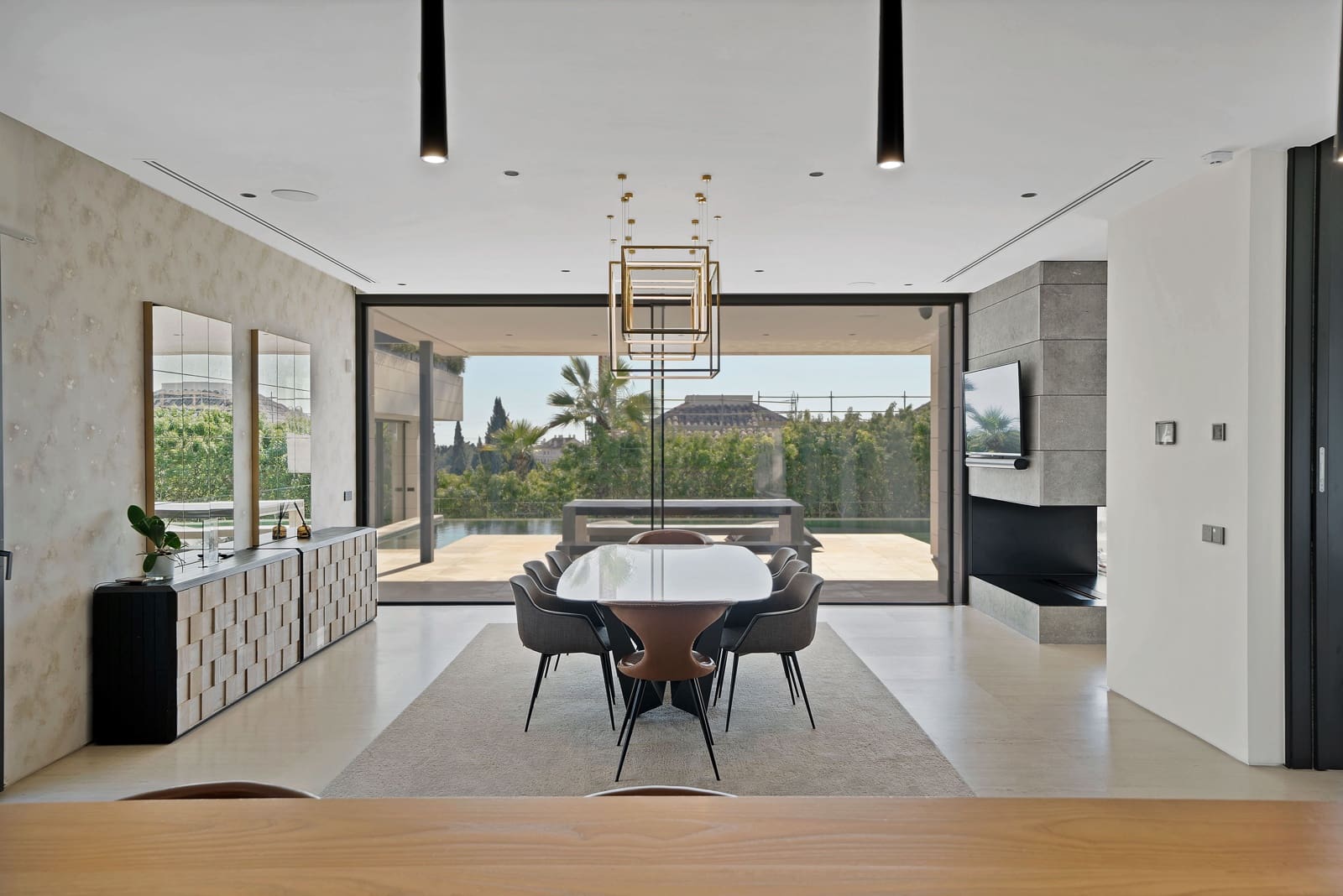 6 bedroom Villa for sale in Marbella with pool - € 6,850,000 (Ref: 8834698)