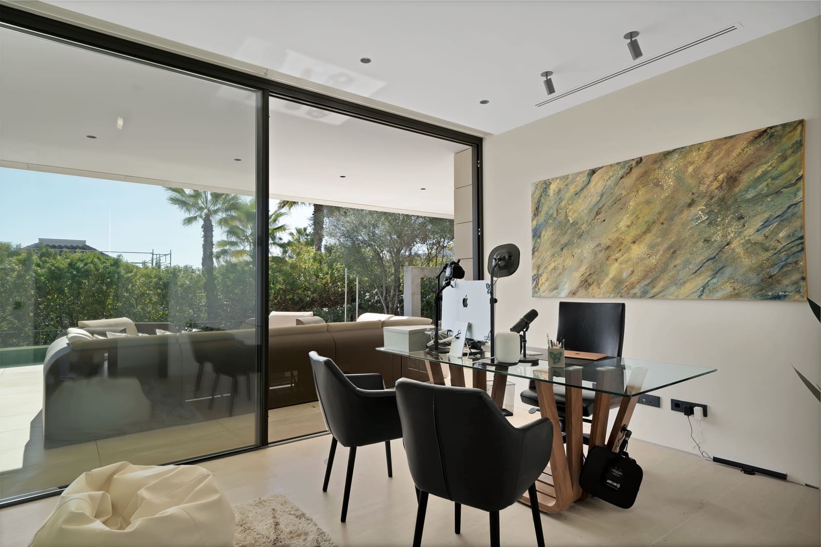 6 bedroom Villa for sale in Marbella with pool - € 6,850,000 (Ref: 8834698)