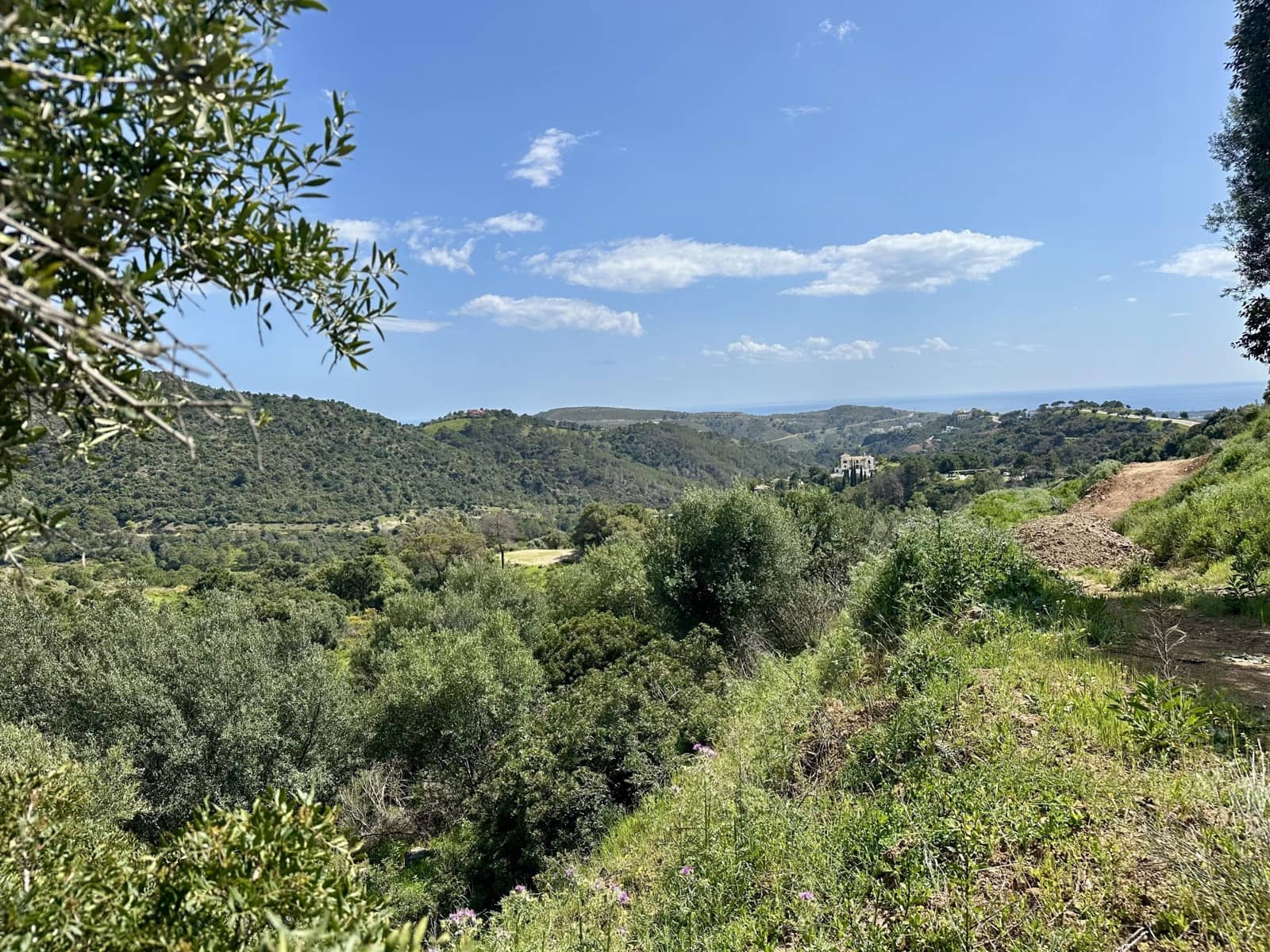 Byggetomt til salgs i Benahavis - € 315 000 (Ref: 8915404)