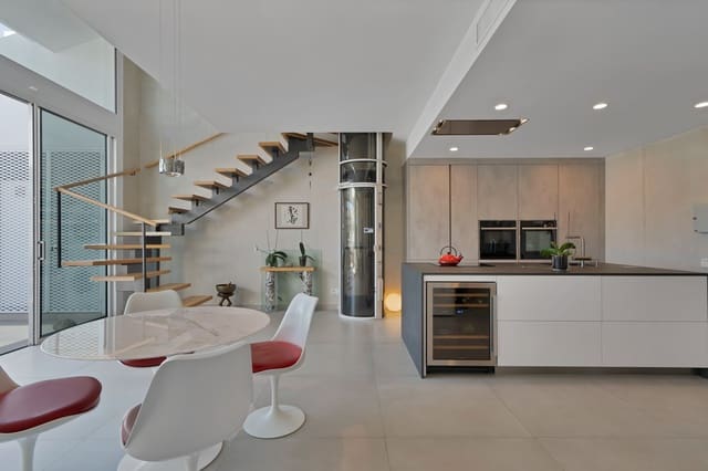 3 soveværelse Penthouse til salg i Cortijo Torrequebrada, Benalmádena med swimmingpool - € 890.000 (Ref: 8918085)