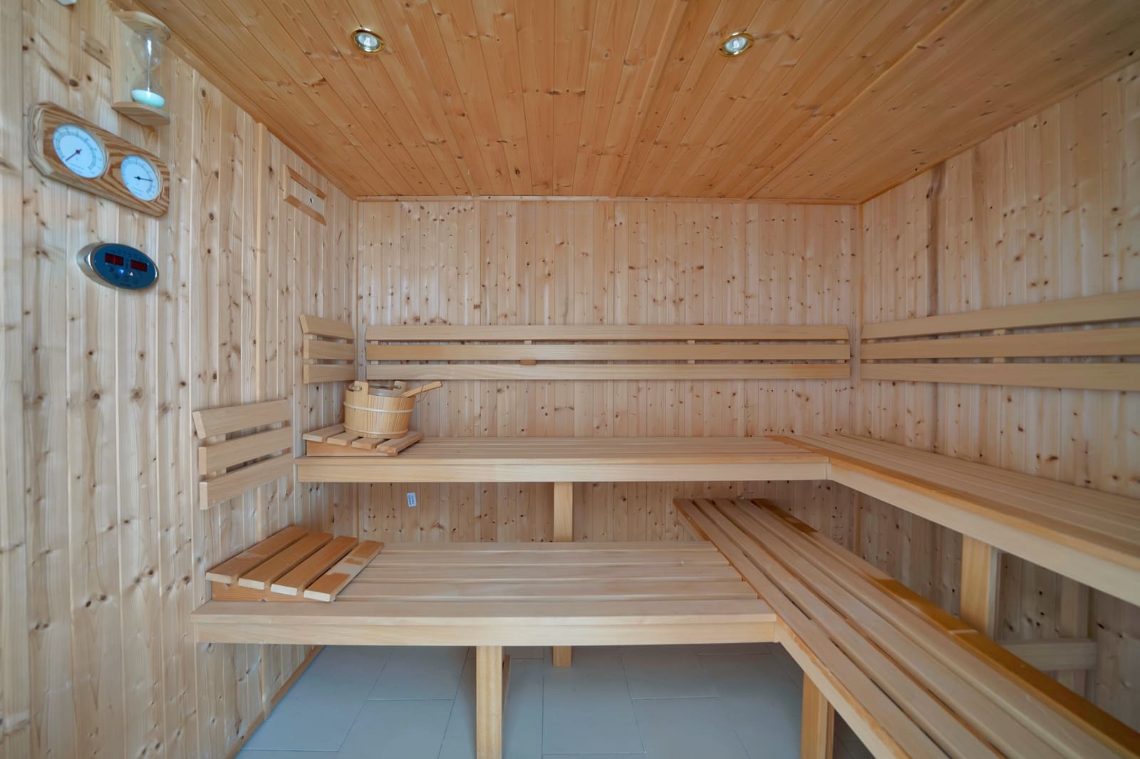 3 soveværelse Penthouse til salg i Torrequebrada med swimmingpool - € 890.000 (Ref: 8918085)