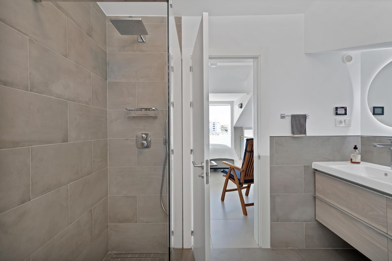 3 slaapkamer Penthouse te koop in Torrequebrada met zwembad - € 890.000 (Ref: 8918085)