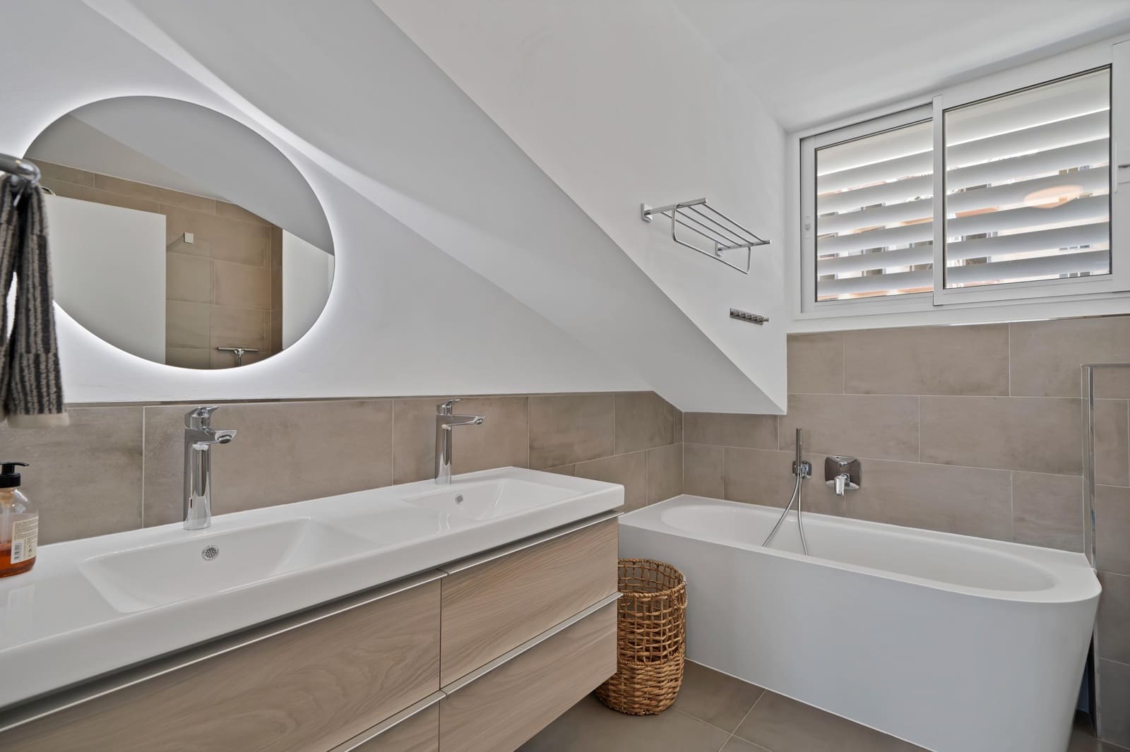 3 slaapkamer Penthouse te koop in Torrequebrada met zwembad - € 890.000 (Ref: 8918085)