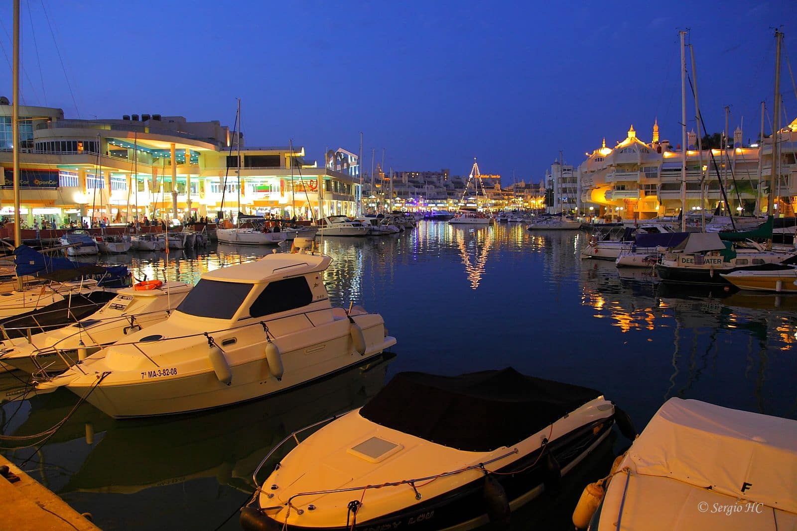 3 slaapkamer Penthouse te koop in Torrequebrada met zwembad - € 890.000 (Ref: 8918085)