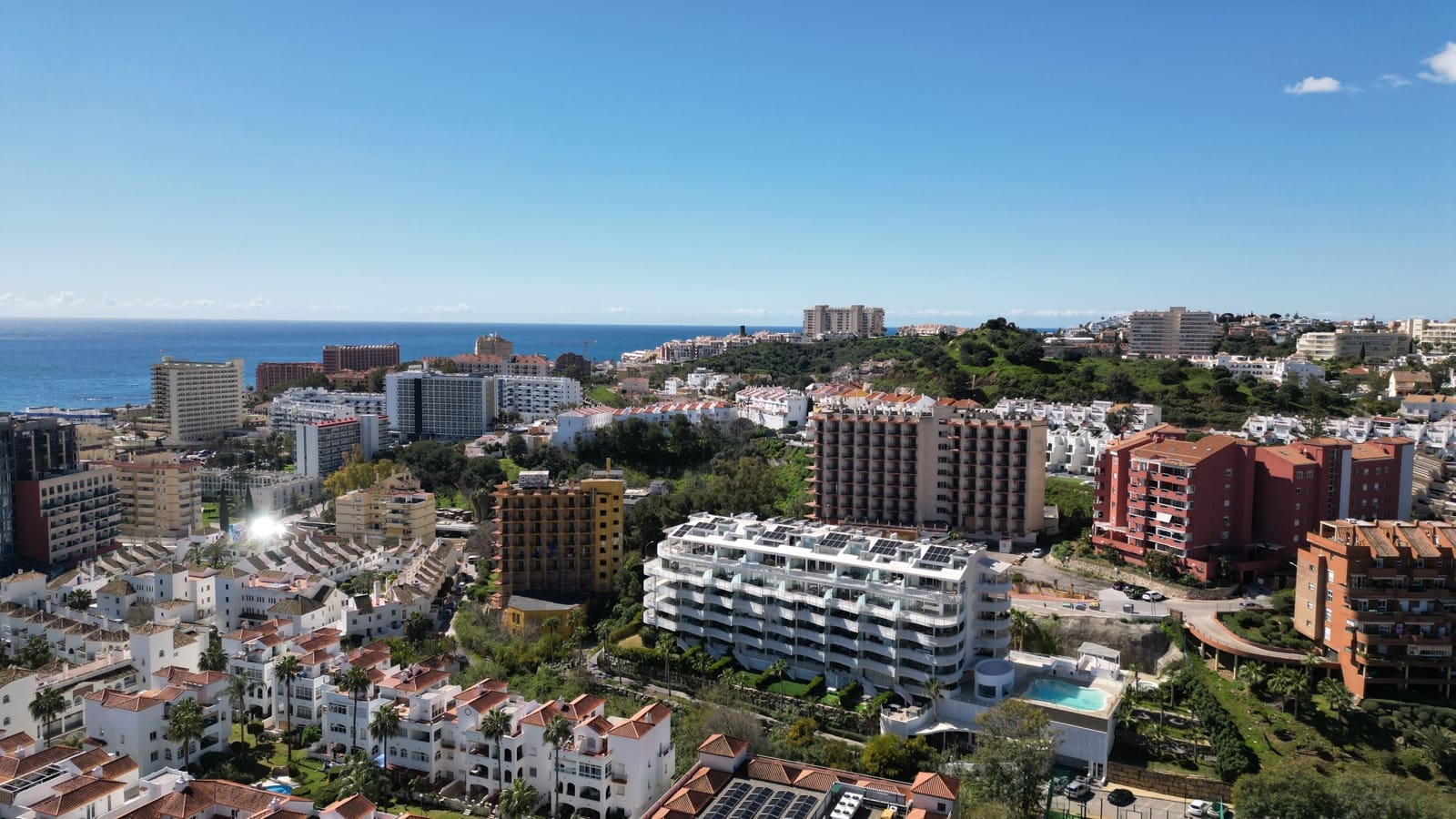 2 sypialnia Mieszkanie na sprzedaż w Torrequebrada z basenem - 634 000 € (Ref: 8941266)