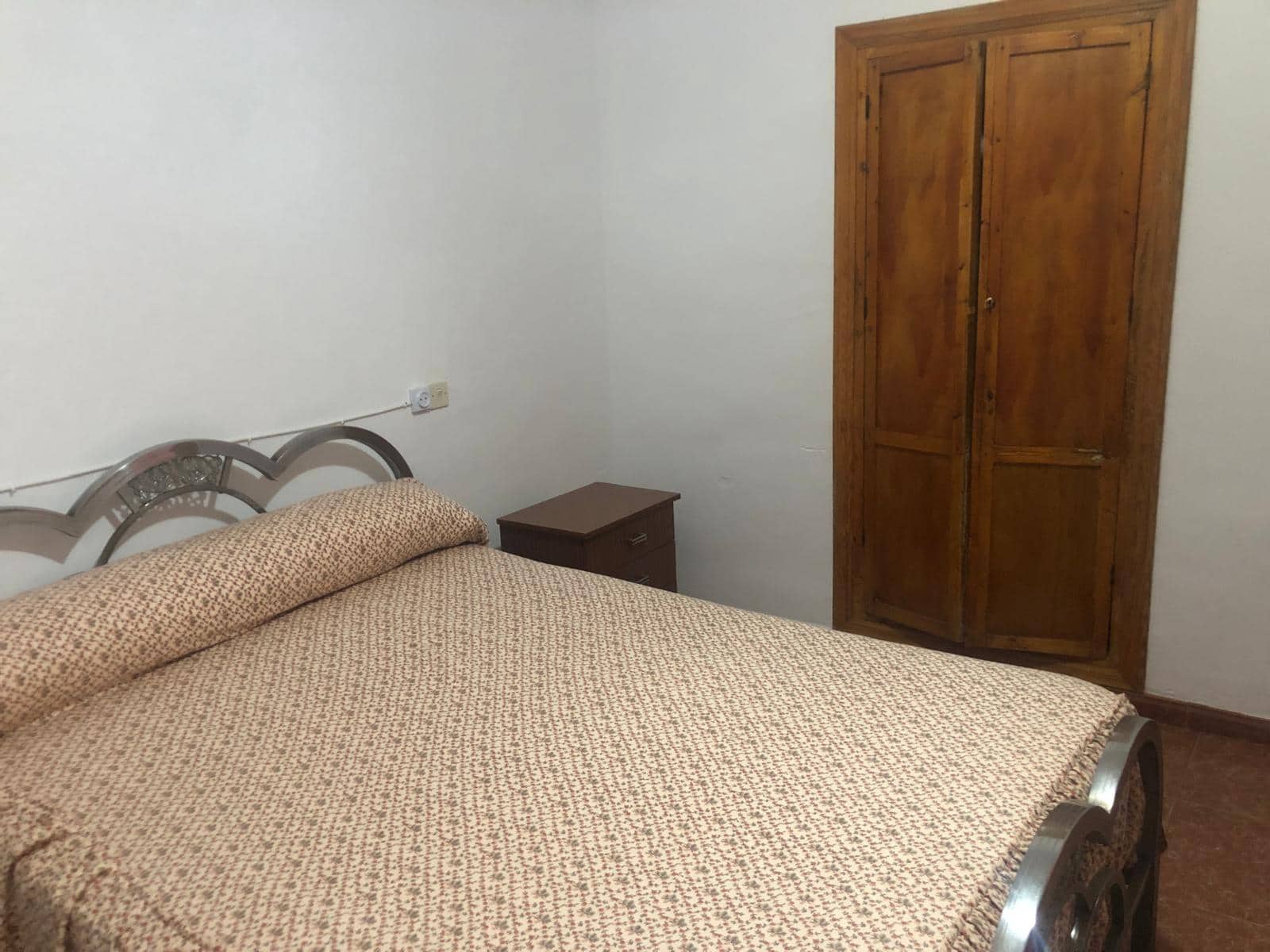 4 slaapkamer Rijtjeshuis te koop in Cuevas Bajas - € 95.000 (Ref: 8941267)