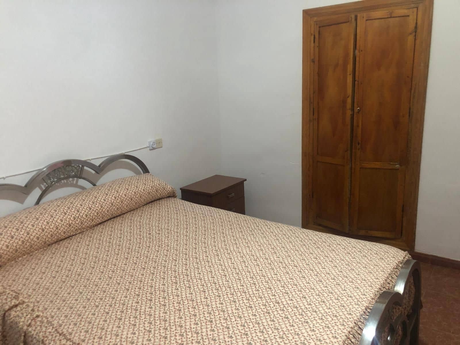 Adosado de 4 habitaciones en Cuevas Bajas en venta - 95.000 € (Ref: 8941267)