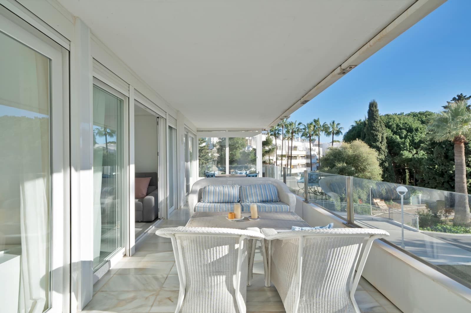 2 soverom Leilighet til leie i Rio Real med svømmebasseng garasje - € 2 400 (Ref: 8954377)