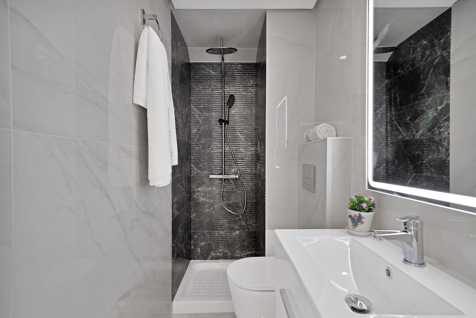 2 soverom Leilighet til leie i Rio Real med svømmebasseng garasje - € 2 400 (Ref: 8954377)