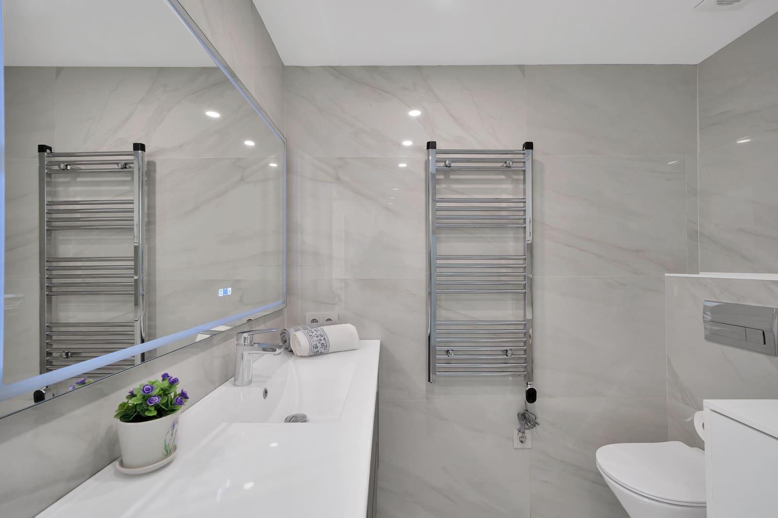 2 soverom Leilighet til leie i Rio Real med svømmebasseng garasje - € 2 400 (Ref: 8954377)