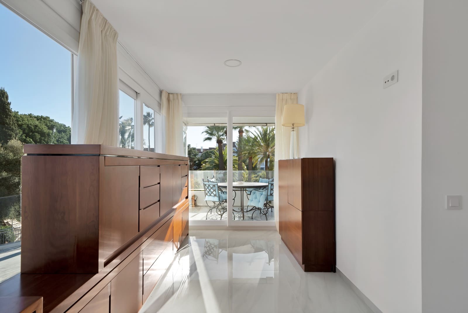 2 soverom Leilighet til leie i Rio Real med svømmebasseng garasje - € 2 400 (Ref: 8954377)